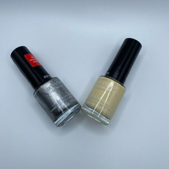 ✨NEW✨ REVLON Nail Polish Bundle - Picture 2 of 2